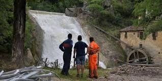 SIA PUNITA LA PIOGGIA RESPONSABILE DELL'ALLUVIONE NEL TREVISANO, E… VIVA L’INGHILTERRA!