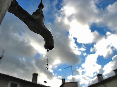 CARI GENOVESI NON FREGATECI L’ACQUA