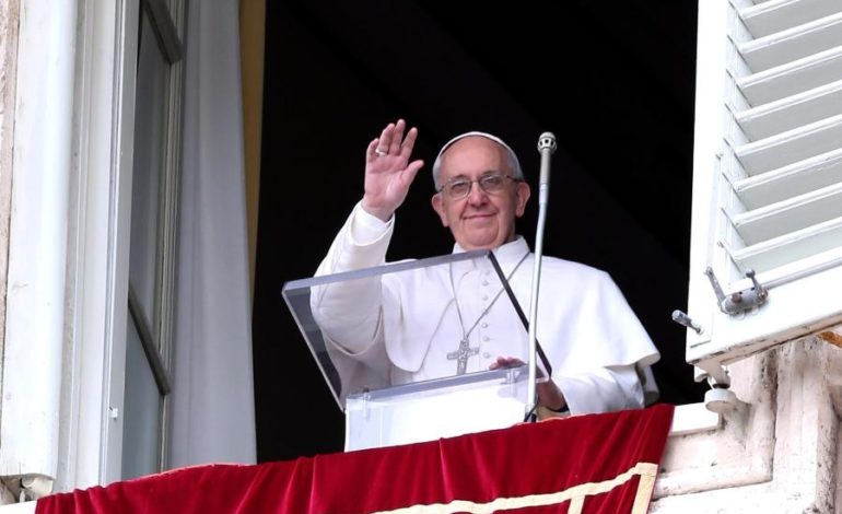 LE PREDICHE DI PAPA FRANCESCO PRONUNCIATE DA UN BALCONE ROMANO DI UN’ITALIA IN AFFITTO