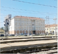 Barboni al posto dei ferrovieri