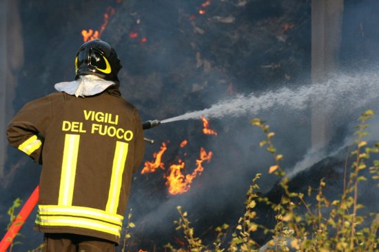 I pompieri di nuovo a Castelceriolo per un residuo di incendio alla discarica Aral