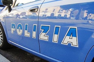 Girava con un coltello a serramanico con lama di diciotto centimetri per il centro di Novi Ligure, denunciato