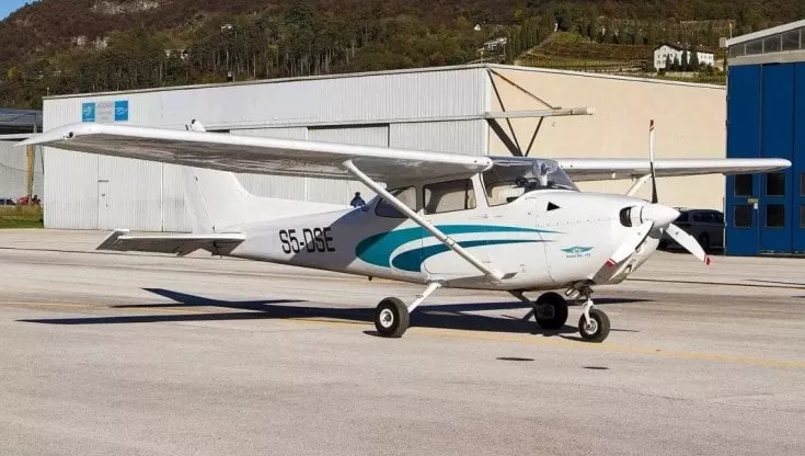 Già condannato (in Francia) il pilota sloveno che un mese fa ha rubato un aereo Cessna decollando indisturbato dall’aeroporto di Novi Ligure