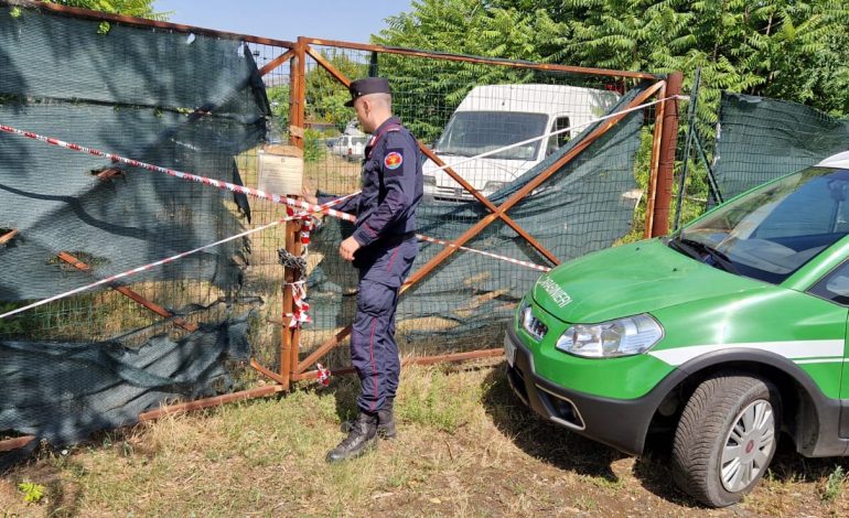 Sequestrata autocarrozzeria trasformata in cimitero di auto