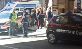 Miracolo a Genova: colto da infarto mentre cammina è soccorso da un infermiere e da un medico di passaggio che l’hanno salvato