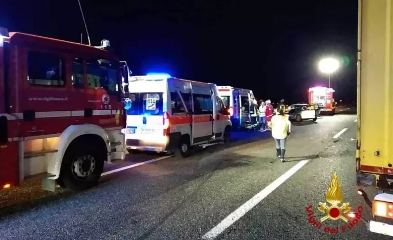 Auto contro Tir: un morto e un ferito