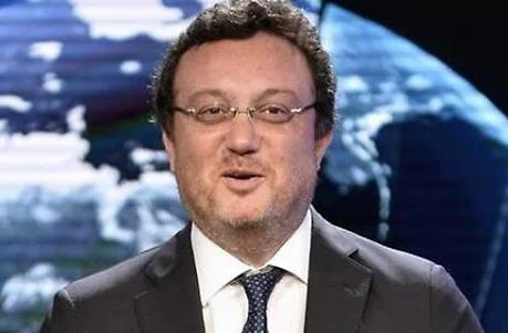 Terremoto in Casa Agnelli-Elkann: silurato Molinari, Mario Orfeo è il nuovo direttore de “La Repubblica” e John Elkann si dimette da presidente di Gedi